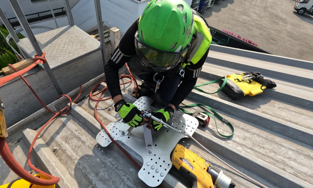 Instalación y Venta de Línea de Vida